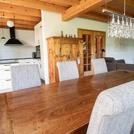 3br Chalet Mountain Views & Spa *